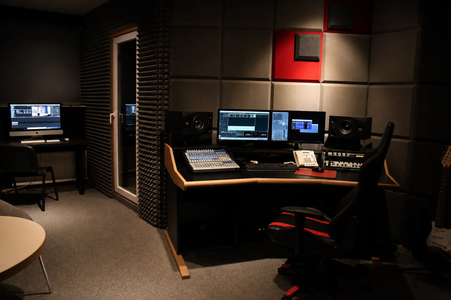 RPM Warszawa – Studio czerwone
